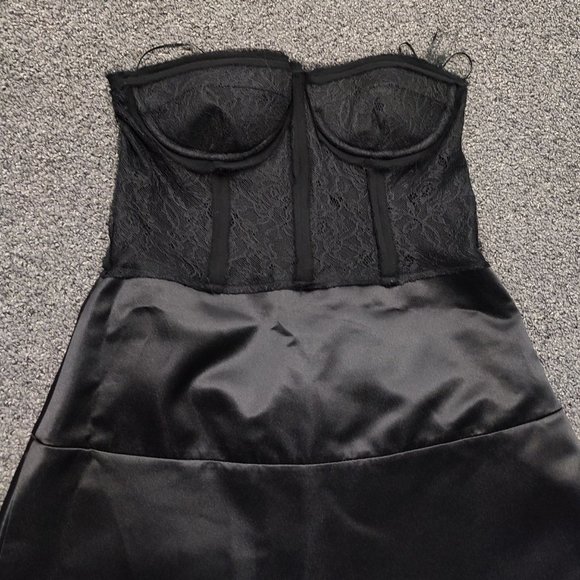 Zara Limited Edition Black Bustier Strapless Midi Dress - Picture 12 of 12